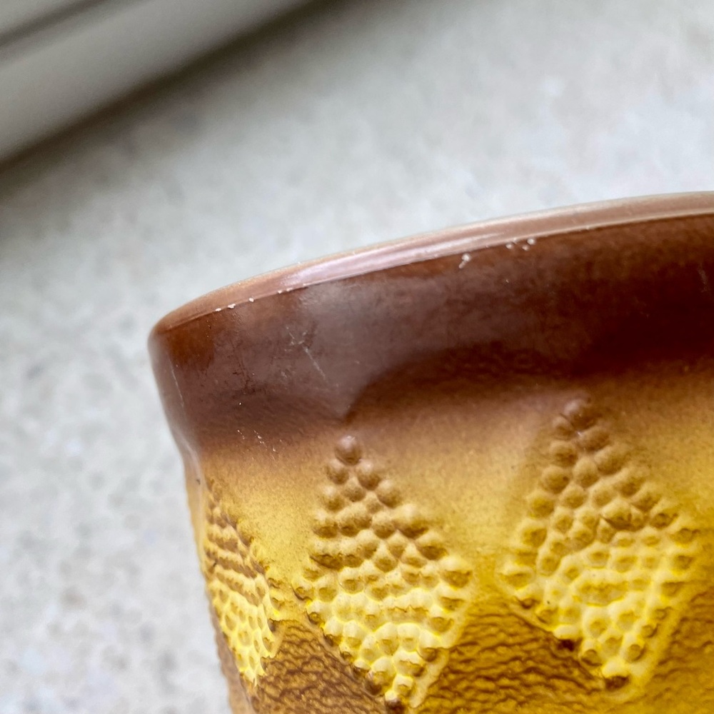 Vintage Fire King Yellow & Brown Diamond Pattern Coffee Mug Milk Glass Anchor - Picture 7 of 7